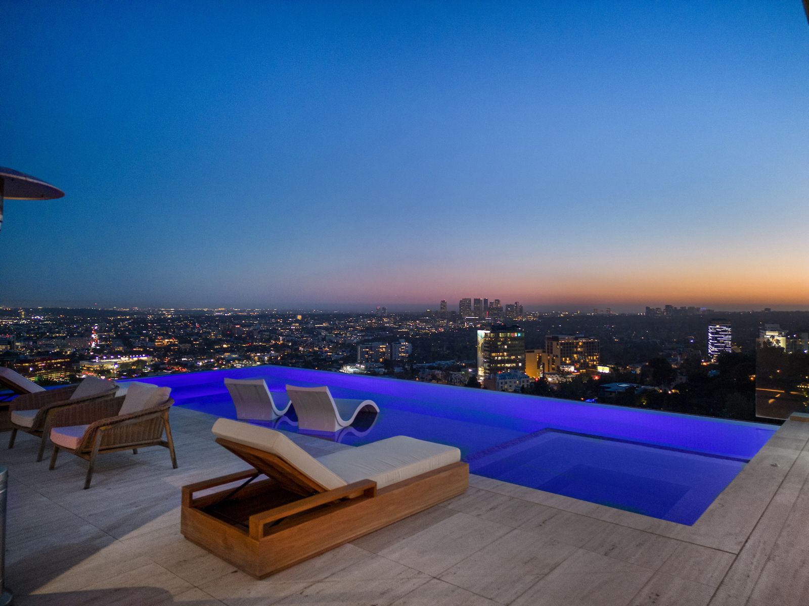 Indoor Outdoor Architecture
